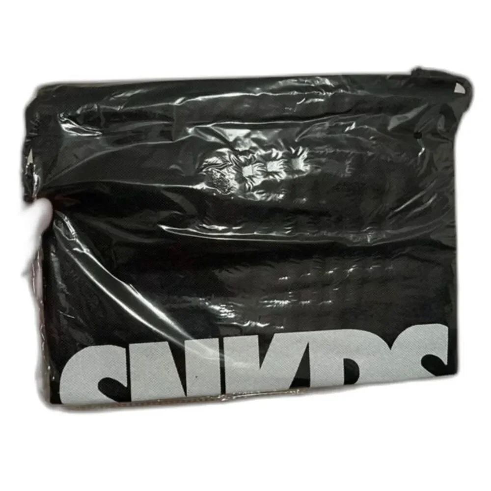 NIB Unbranded Sneaker Travel Bag
